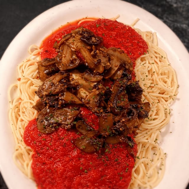 Thick Red • Mushrooms and Garlic.